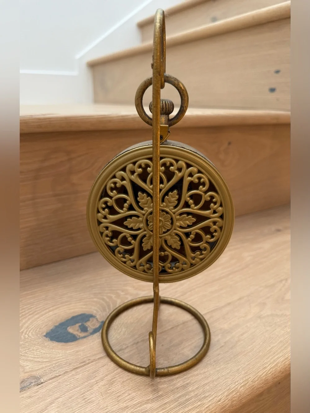 Vintage-Style Table Clock - Home Wall Decor - Picture 2 of 3